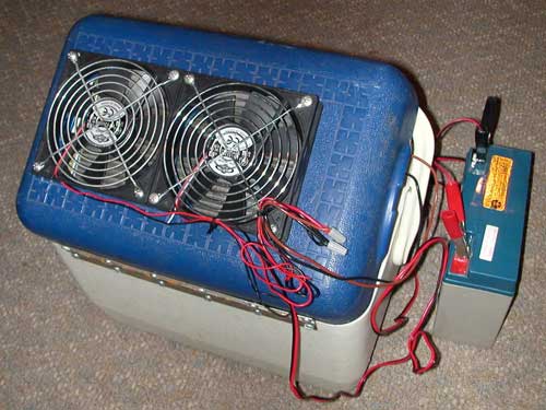 portable air conditioner pumps ice water through an evaporator core